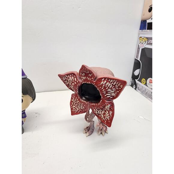 Will The Sorcerer #1245 + 2 Demogorgons #428 Funko Pop Lot Stranger Things Loose - Picture 5 of 16